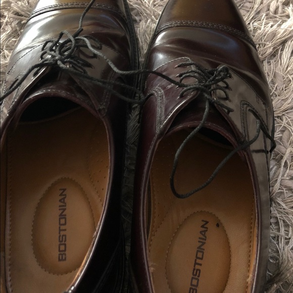 Bostonian Classics Leather Cap Toe Dress Oxfords main image 4